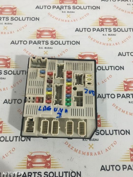 tablou sigurante Renault Laguna III,2.0D,an fabr 2010 - 1