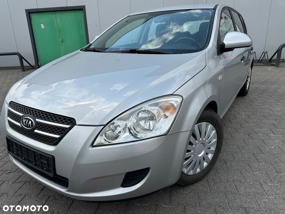 Kia Ceed - 2