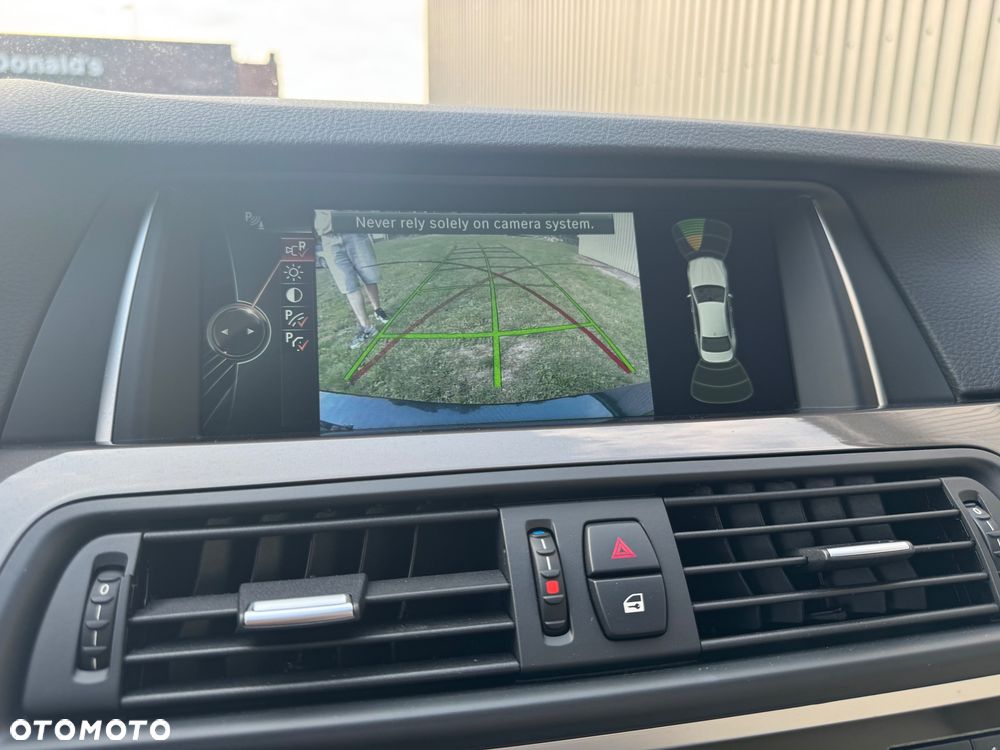 BMW Seria 5 - 30