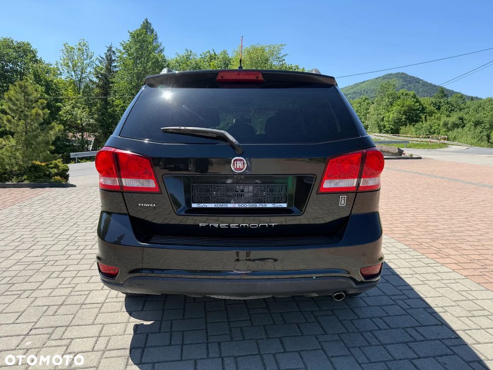 Fiat Freemont 2.0 Multijet 16V DPF Automatik Allrad Black Code - 6