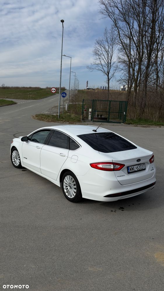 Ford Fusion - 3