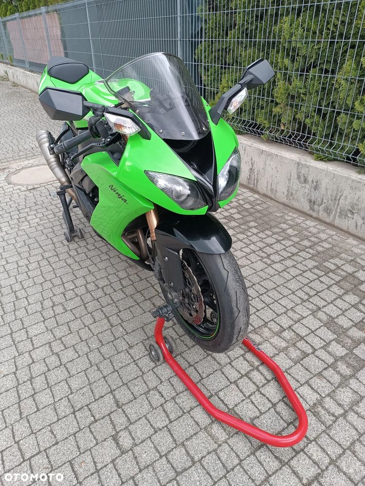 Kawasaki Ninja - 4