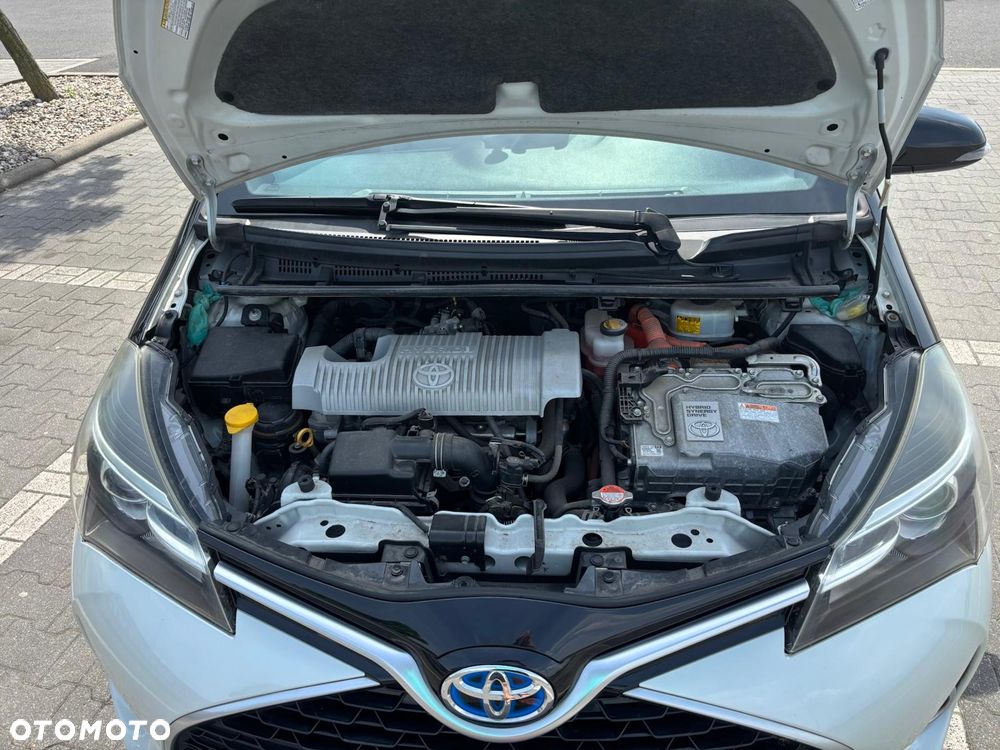 Toyota Yaris - 4