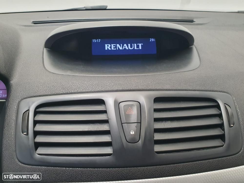 Renault Mégane 1.5 dCi Zen - 19