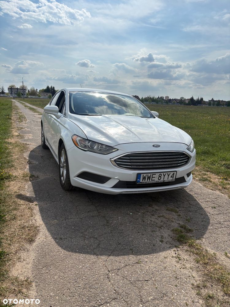 Ford Fusion - 1