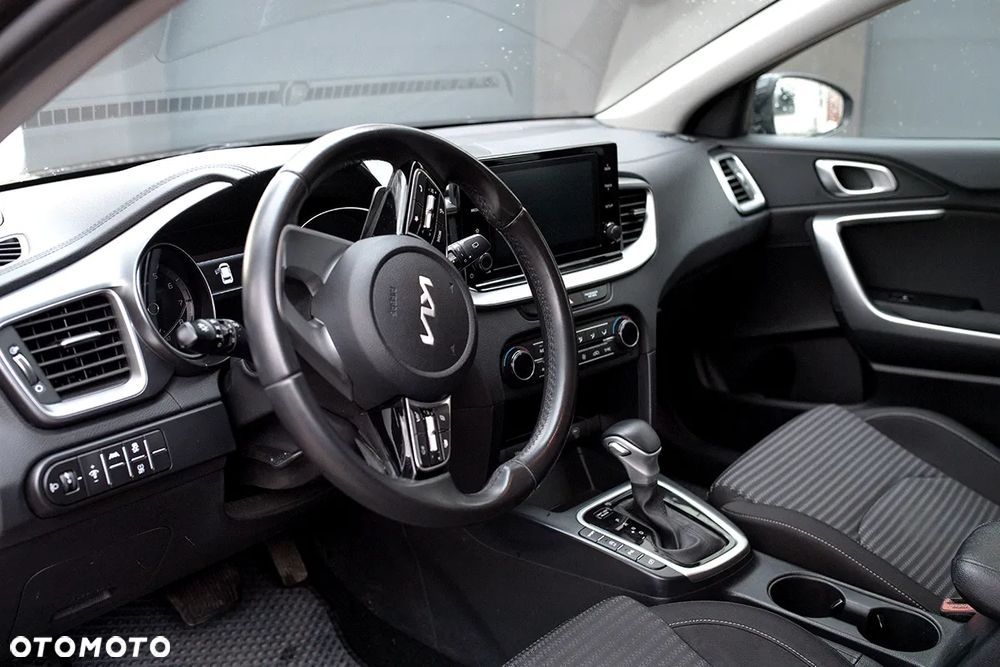 Kia Ceed 1.5 T-GDI M DCT - 5