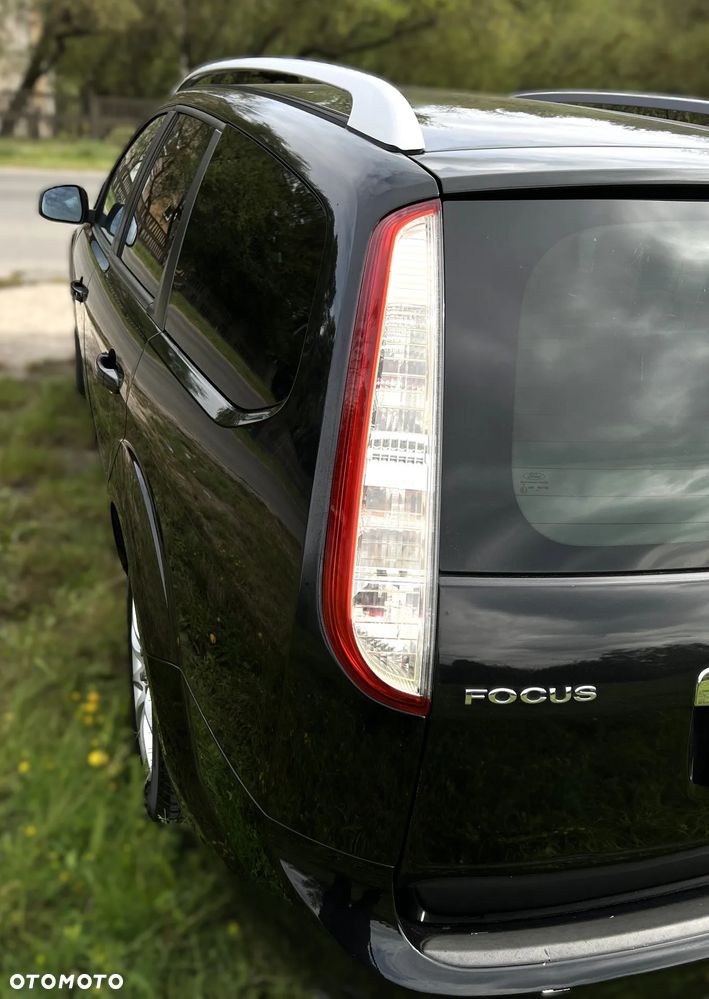Ford Focus Turnier 2.0 TDCi DPF Titanium - 7