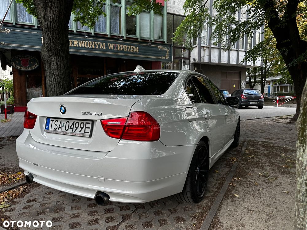 BMW Seria 3 335d DPF - 5
