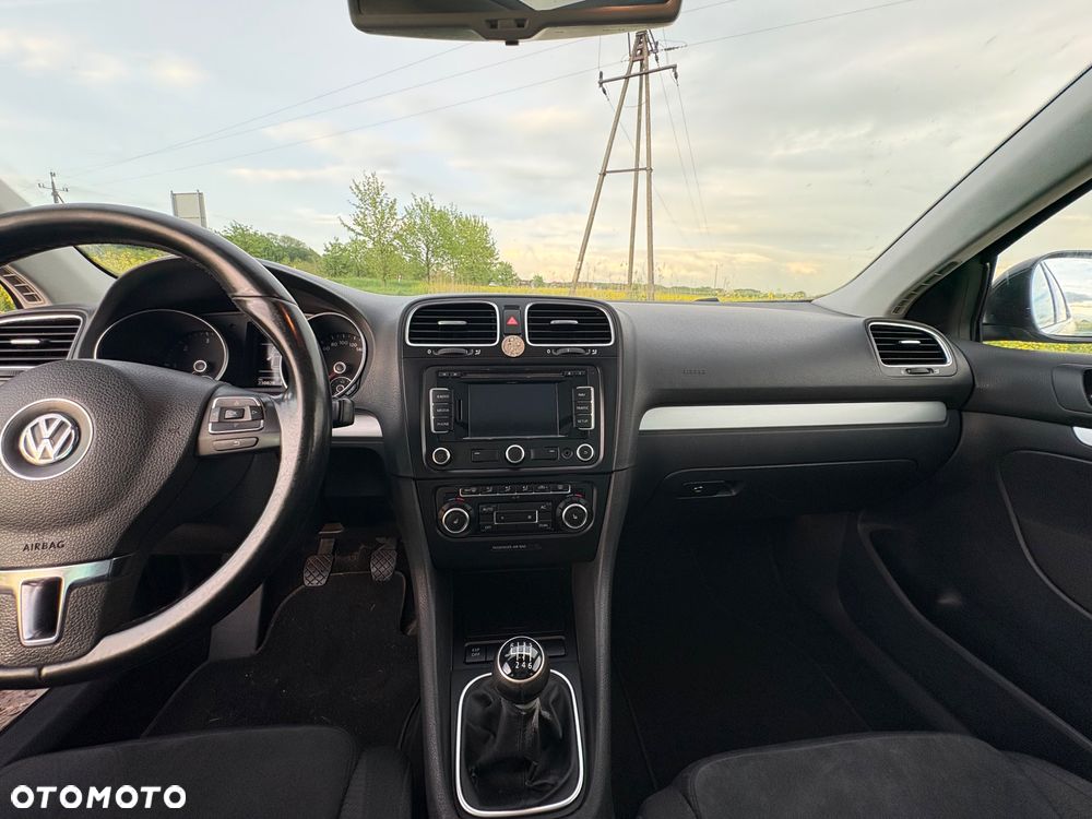 Volkswagen Golf 2.0 TDI DPF Highline - 13