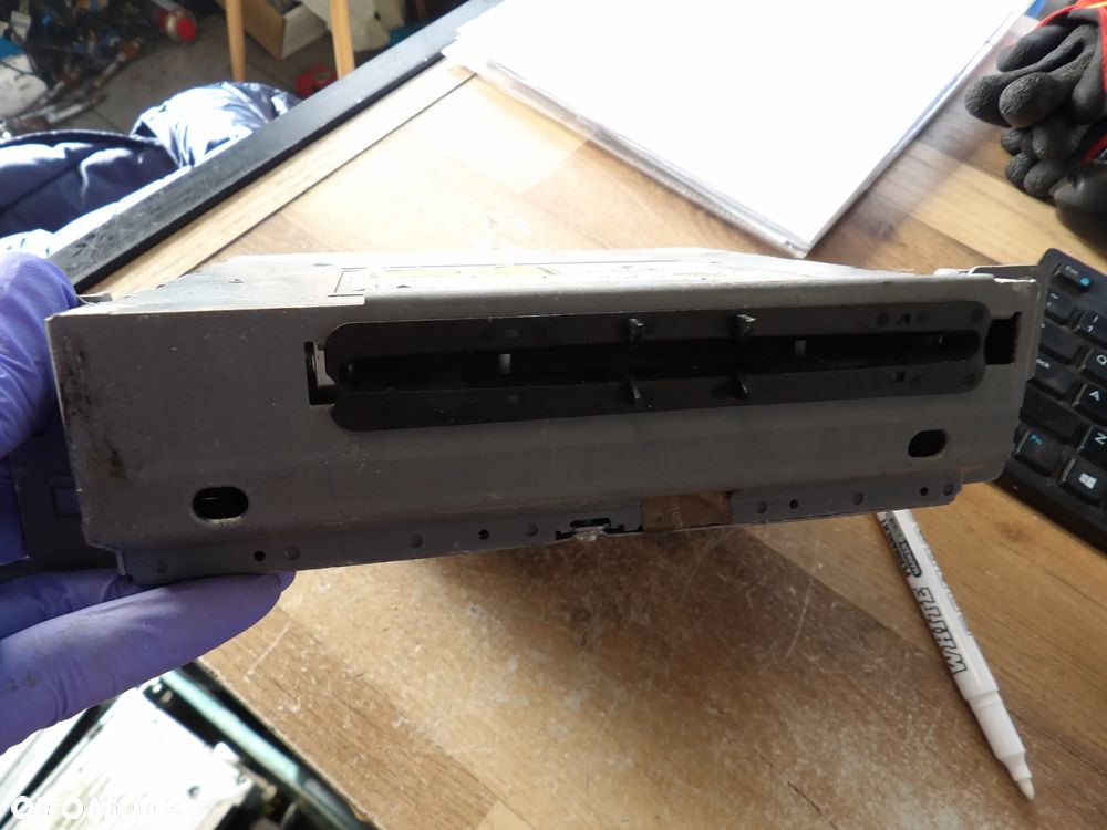 BMW - E87,E90,E84,F25 - RADIOODTWARZACZ - CD - CIC - 9225480 - 1