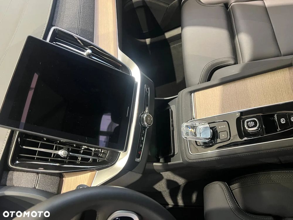 Volvo XC 90 - 29