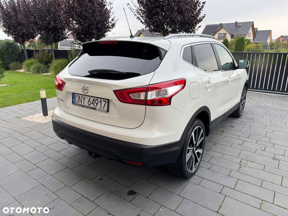 Nissan Qashqai 1.6 DCi TEKNA+ - 5