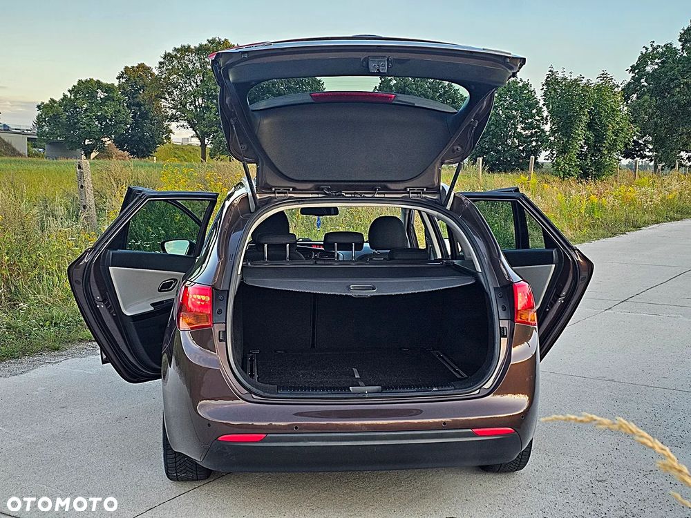 Kia Ceed 1.6 GDI Platinum Edition - 16