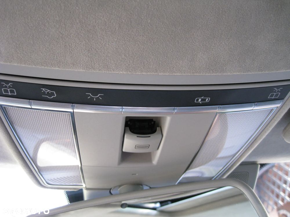Mercedes-Benz CL 500 7G-TRONIC - 24