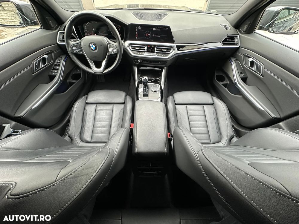 BMW Seria 3 320d Touring Aut. Edition Luxury Line Purity - 19