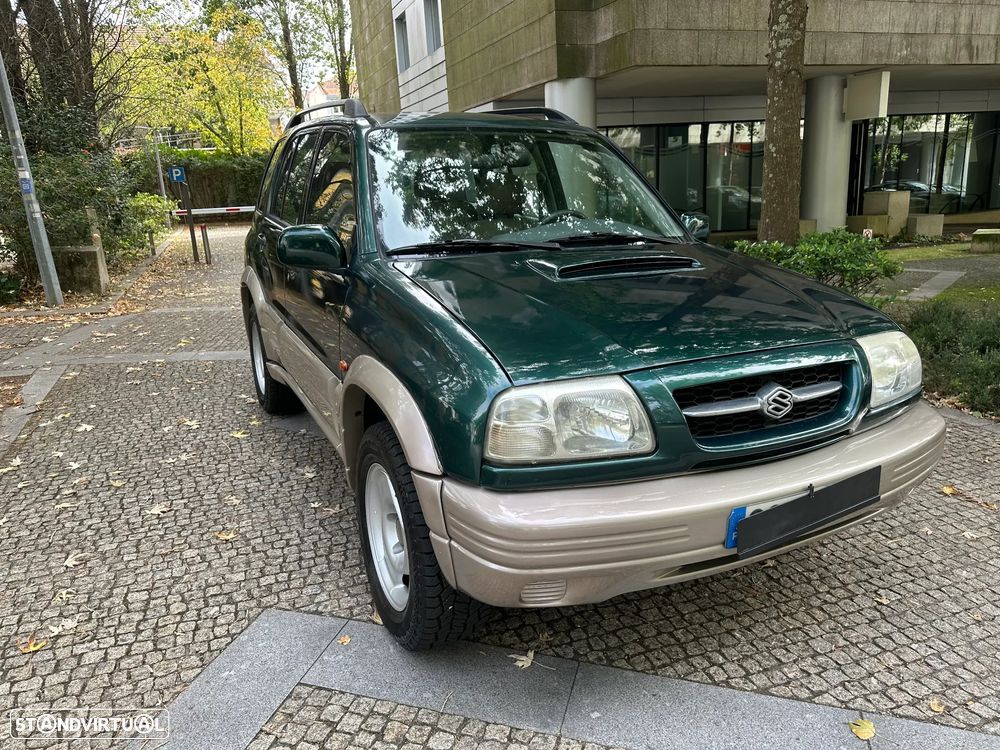 Suzuki Grand Vitara Metal Top 2.0 TDi - 10