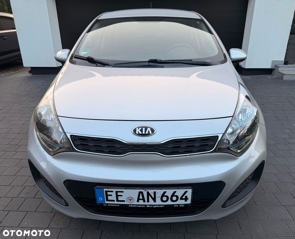 Kia Rio 1.2 Attract - 2