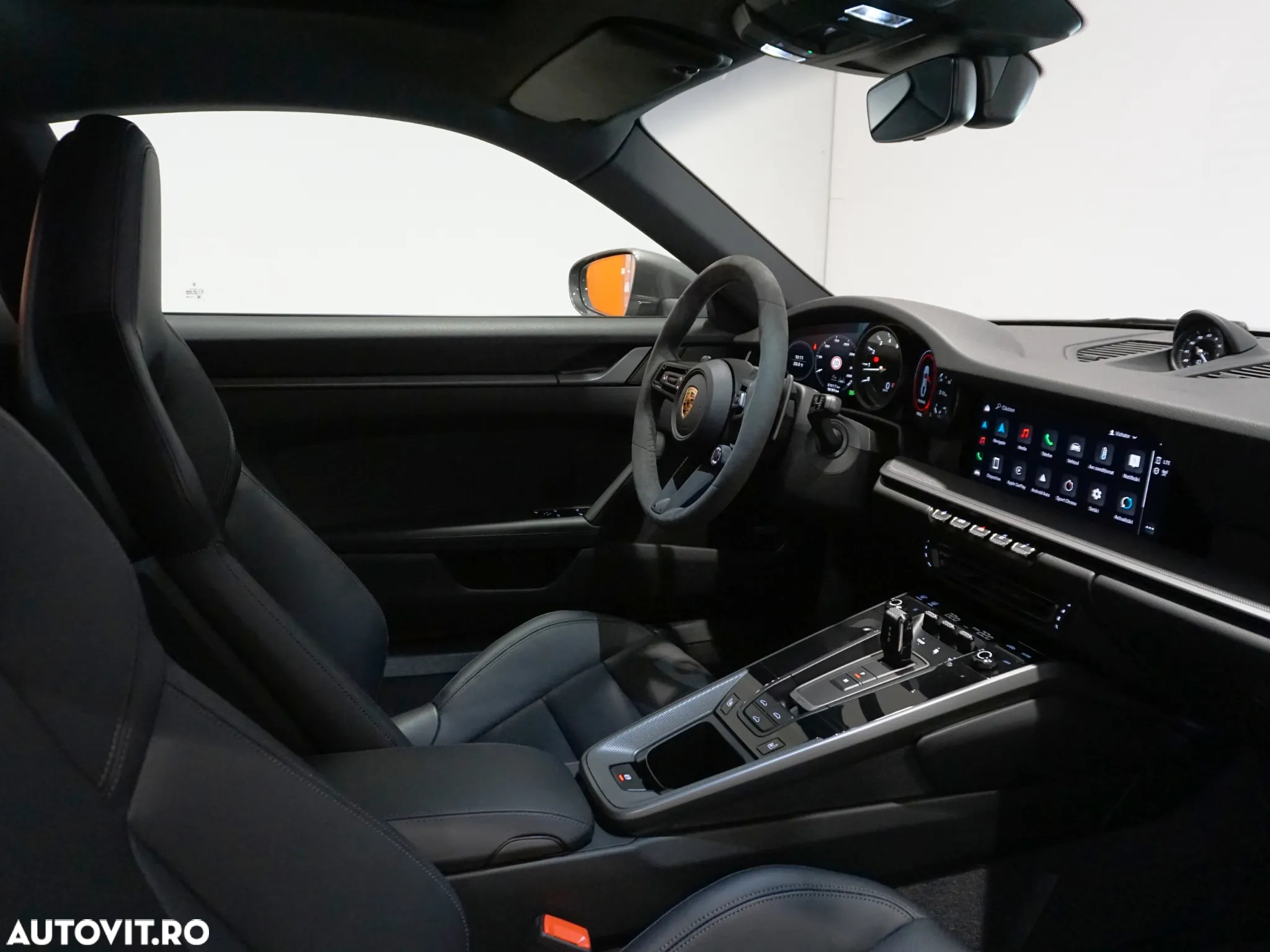 Porsche 911 Carrera PDK - 24