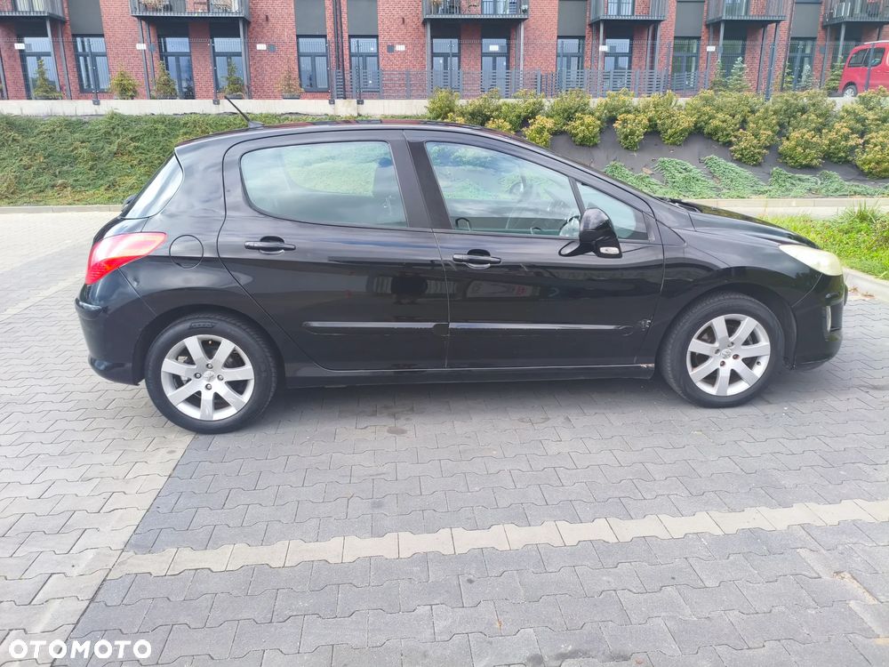 Peugeot 308 1.6 Premium - 4