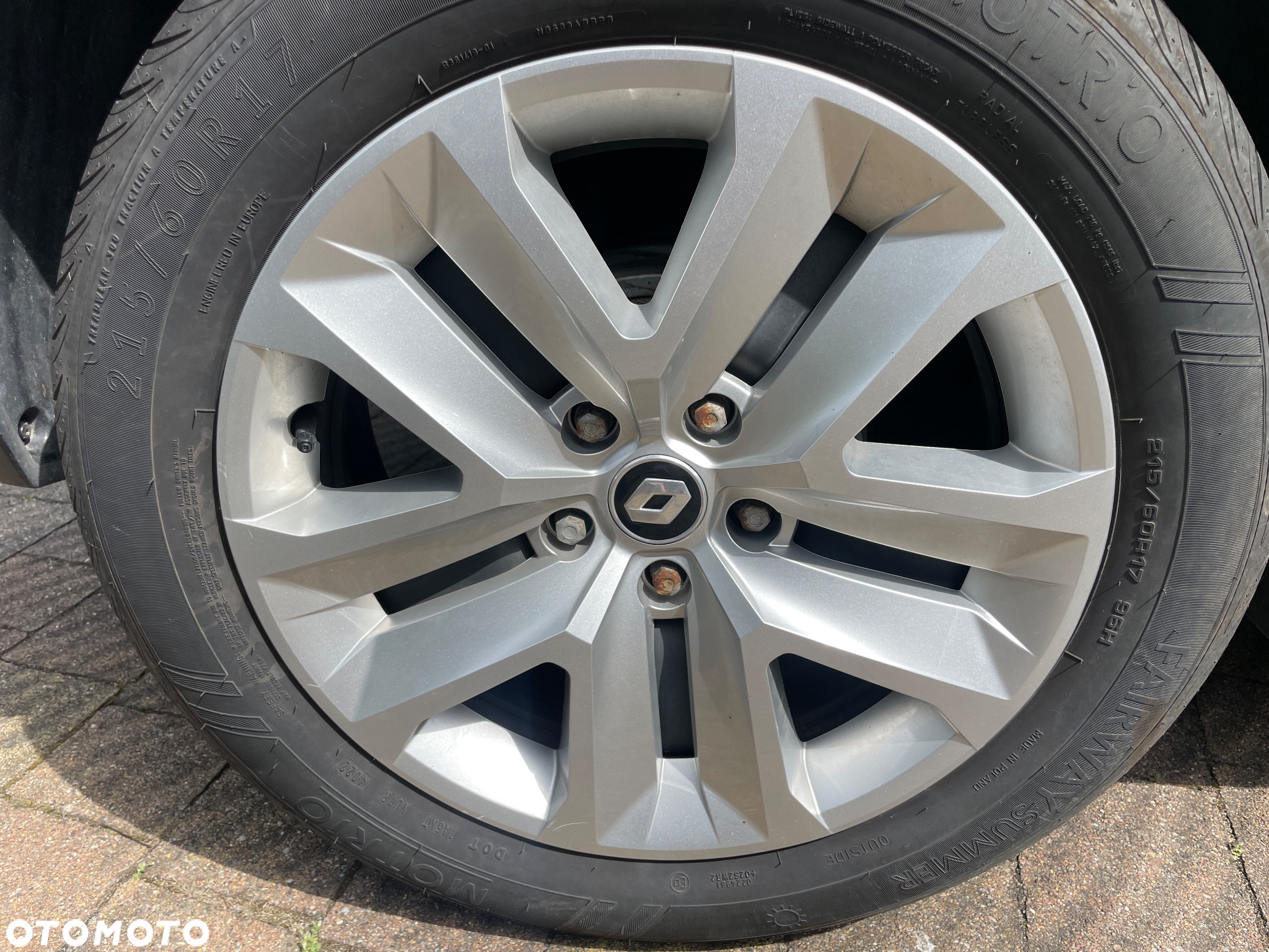 Renault Captur BLUE dCi 115 BUSINESS EDITION - 32