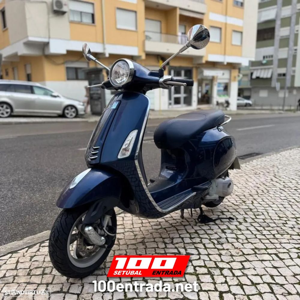 Vespa Primavera 125 - 1