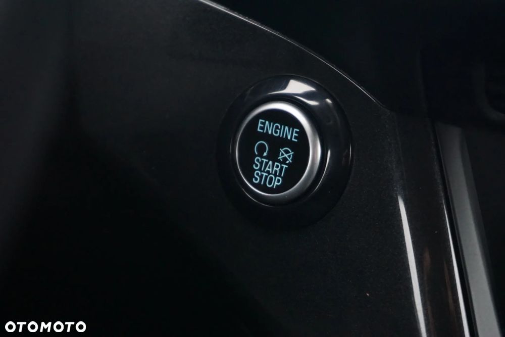 Ford Kuga 2.0 TDCi 2x4 Titanium - 31