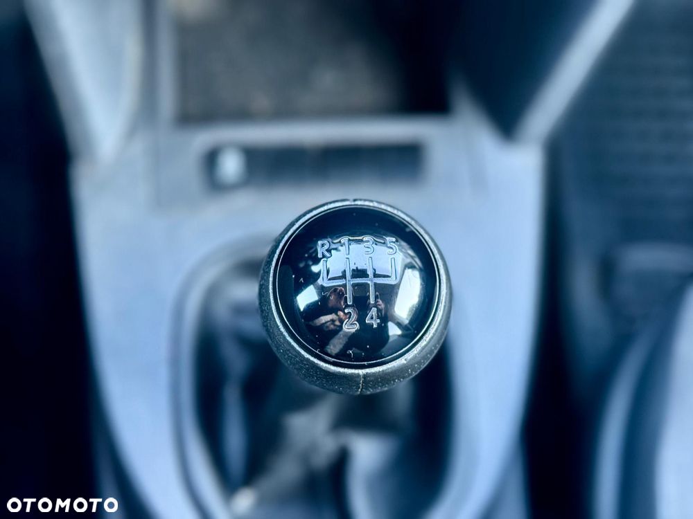 Volkswagen Caddy Standard - 24