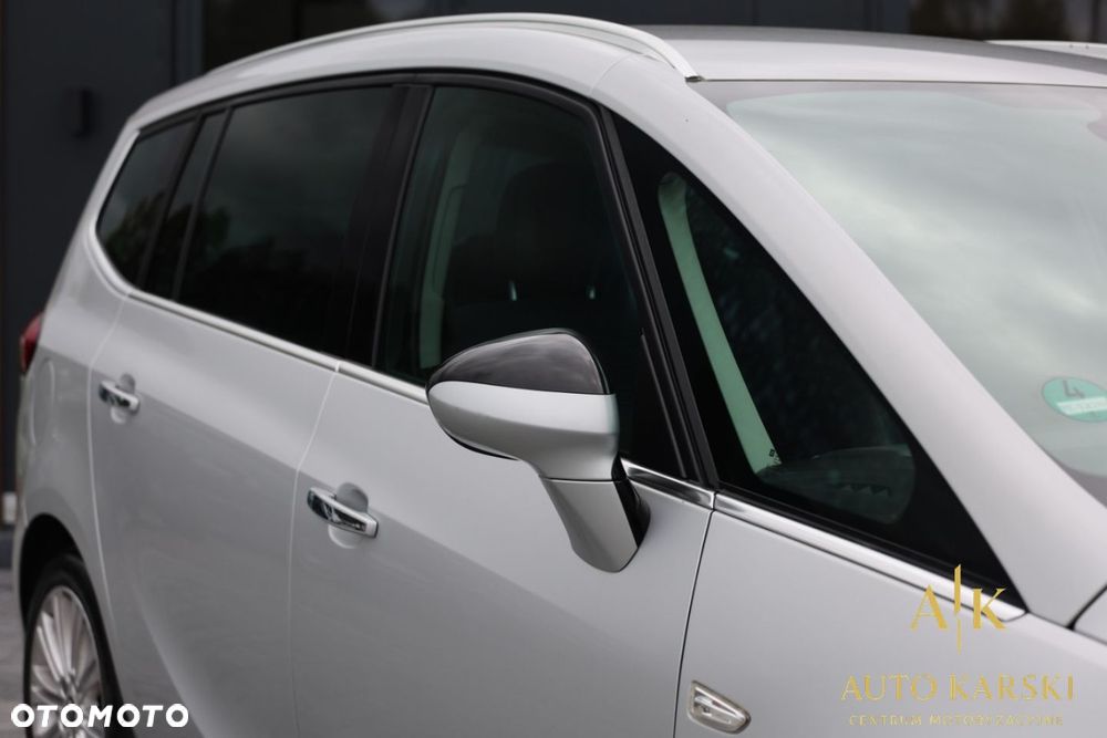 Opel Zafira - 16
