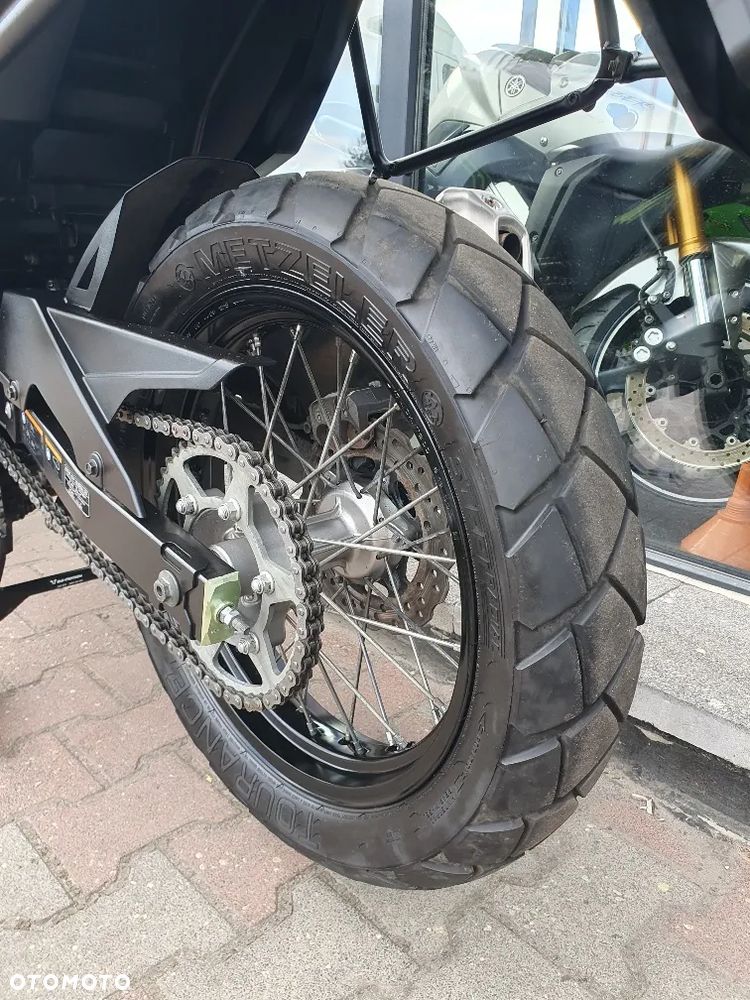 Kawasaki Versys-X 300 - 22