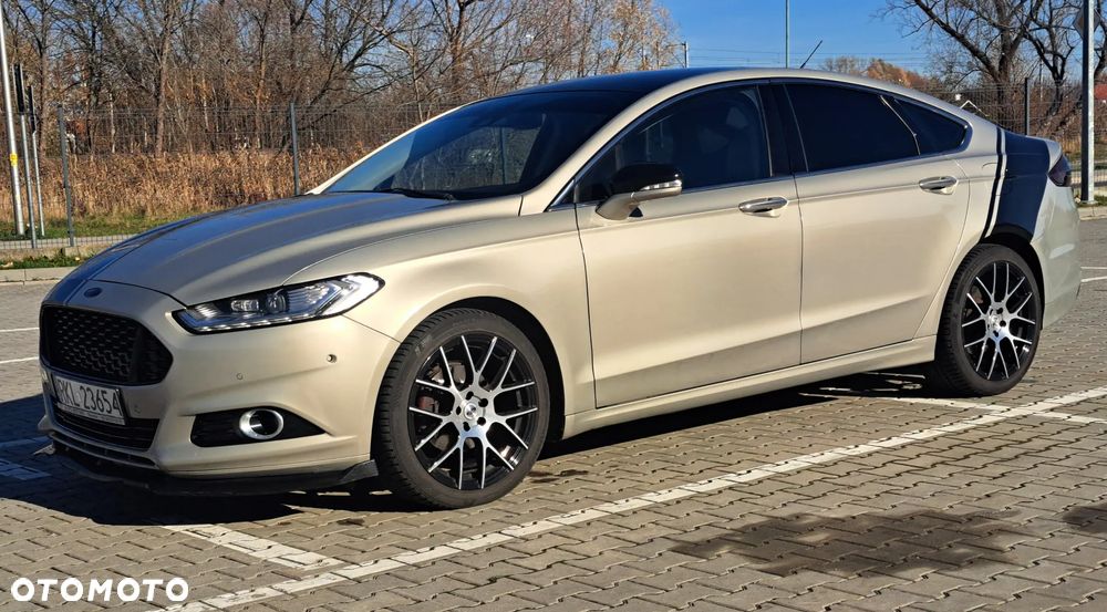 Ford Fusion - 29