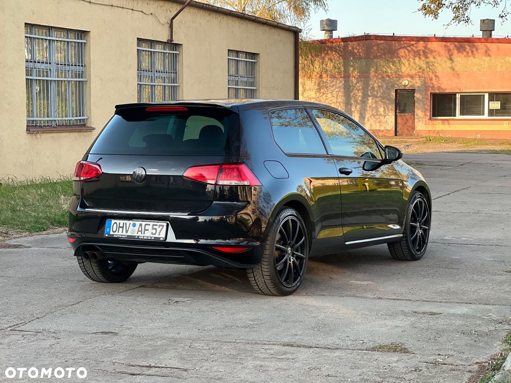 Volkswagen Golf 1.4 TSI Individual - 9