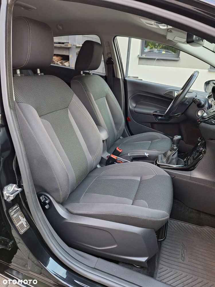 Ford Fiesta 1.0 EcoBoost STart-Stop Titanium - 10