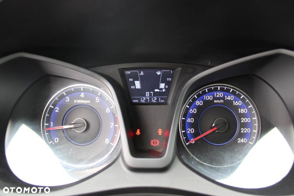 Hyundai ix20 - 19