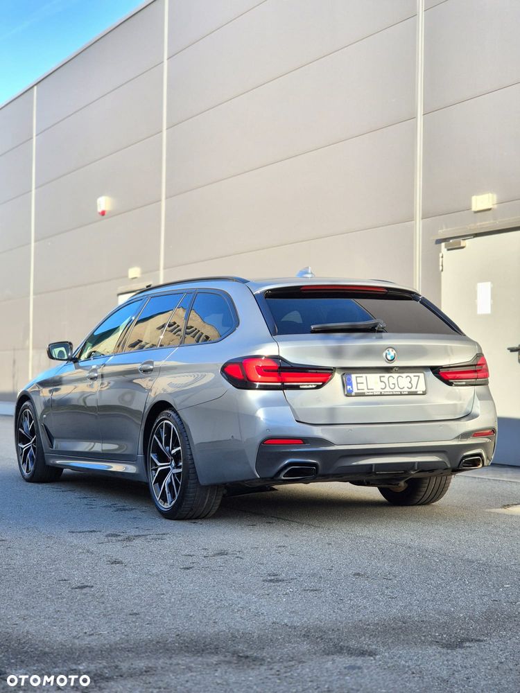 BMW Seria 5 520d xDrive mHEV M Sport sport - 4