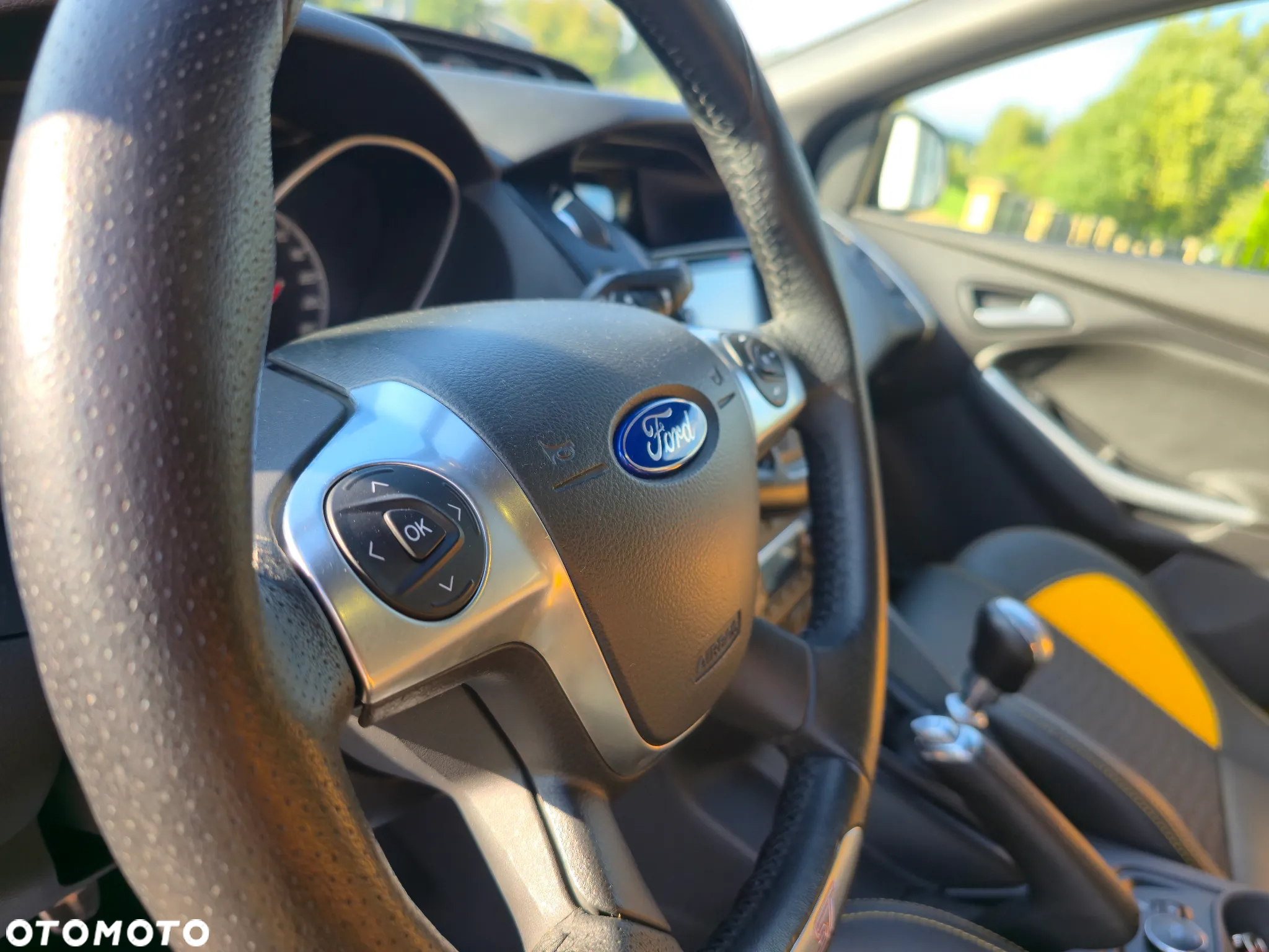 Ford Focus 2.0 EcoBoost ST-2 - 11