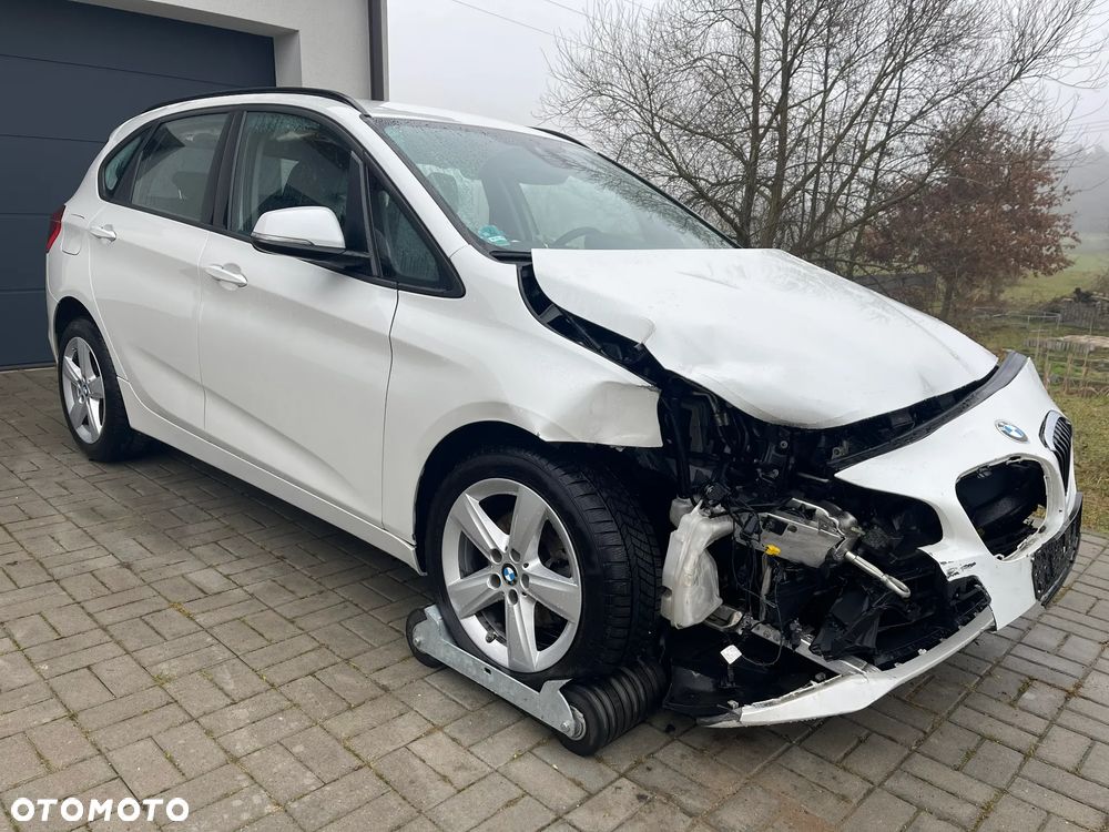 BMW Seria 2 216d Advantage - 4