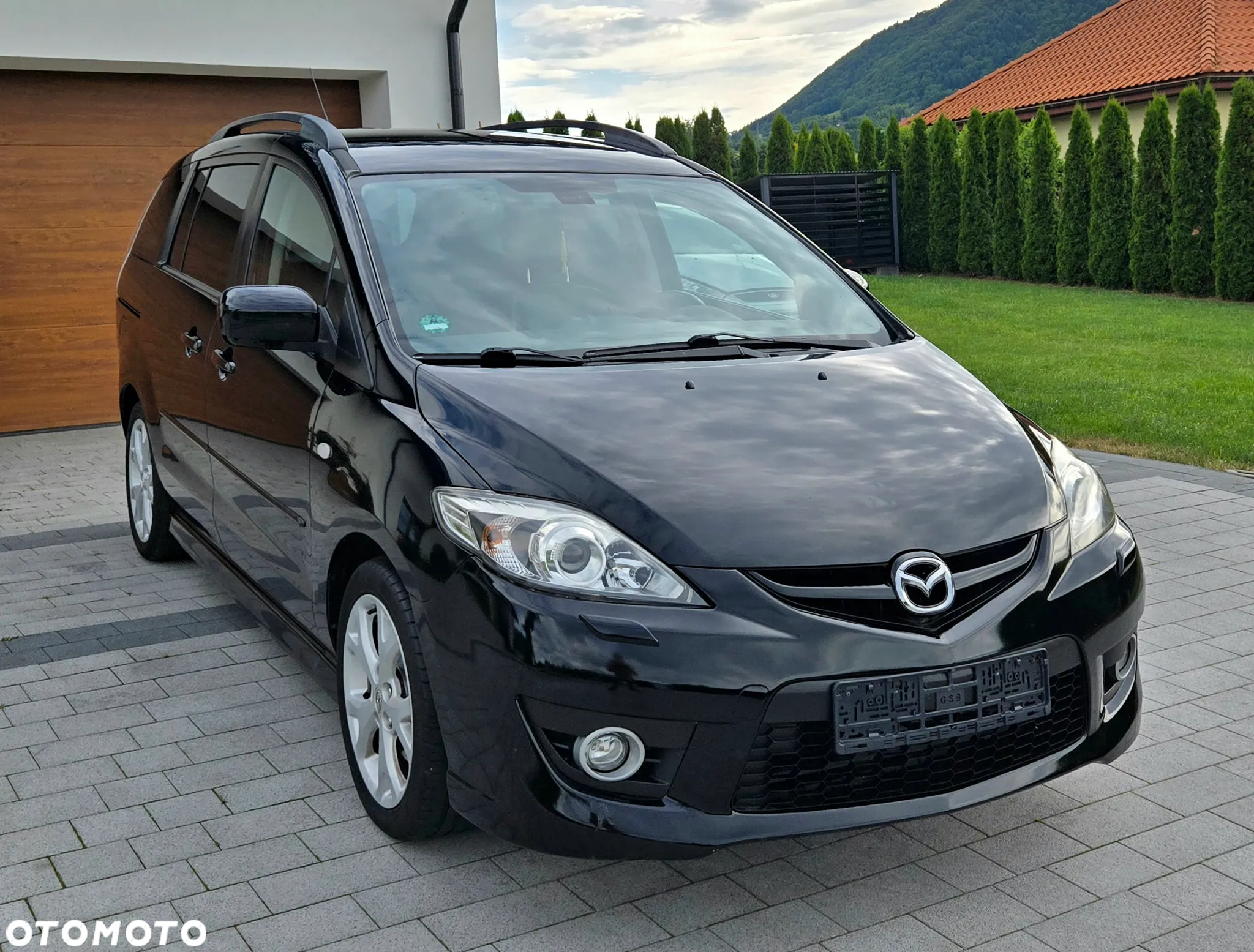 Mazda 5 2.0 Exclusive + - 3