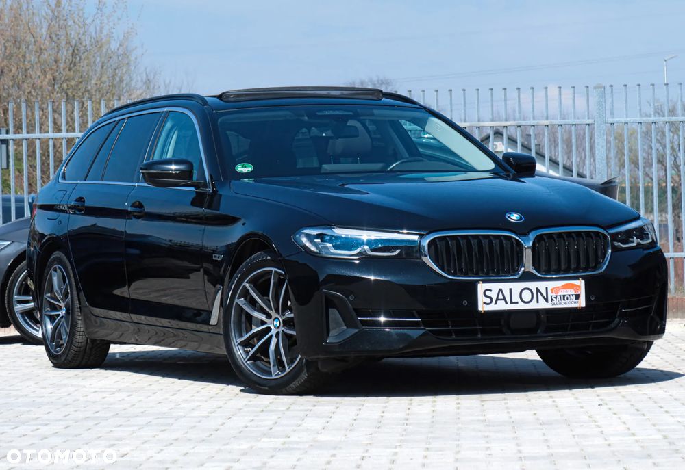 BMW Seria 5 530e sport - 30