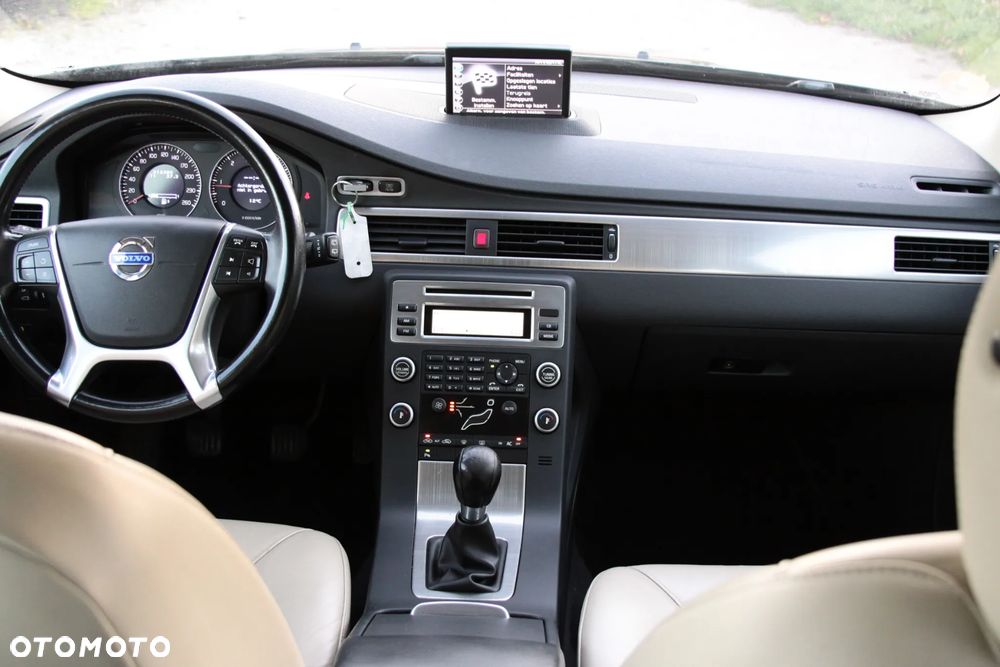 Volvo V70 2.0D Momentum - 13