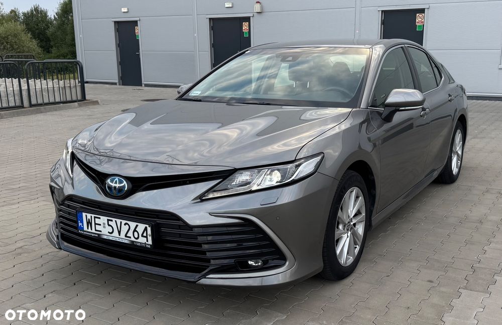Toyota Camry 2.5 Hybrid Comfort CVT - 2