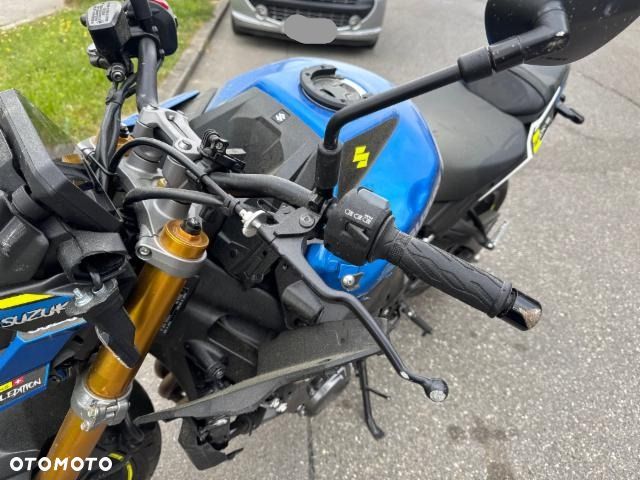 Suzuki GSX 1000 - 7