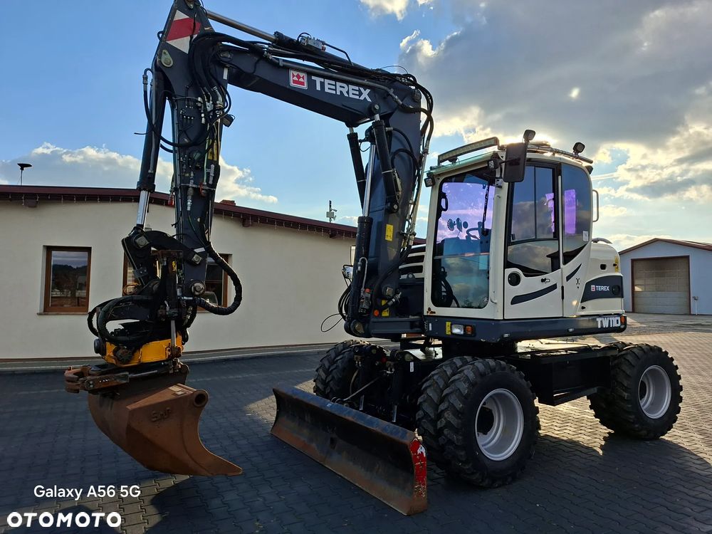 Terex TW110 ROTOTILT ze szczypcami - 6