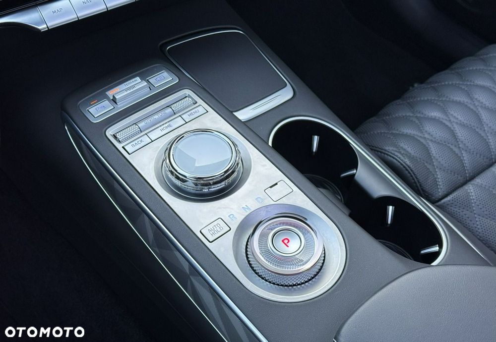 Genesis GV70 - 39