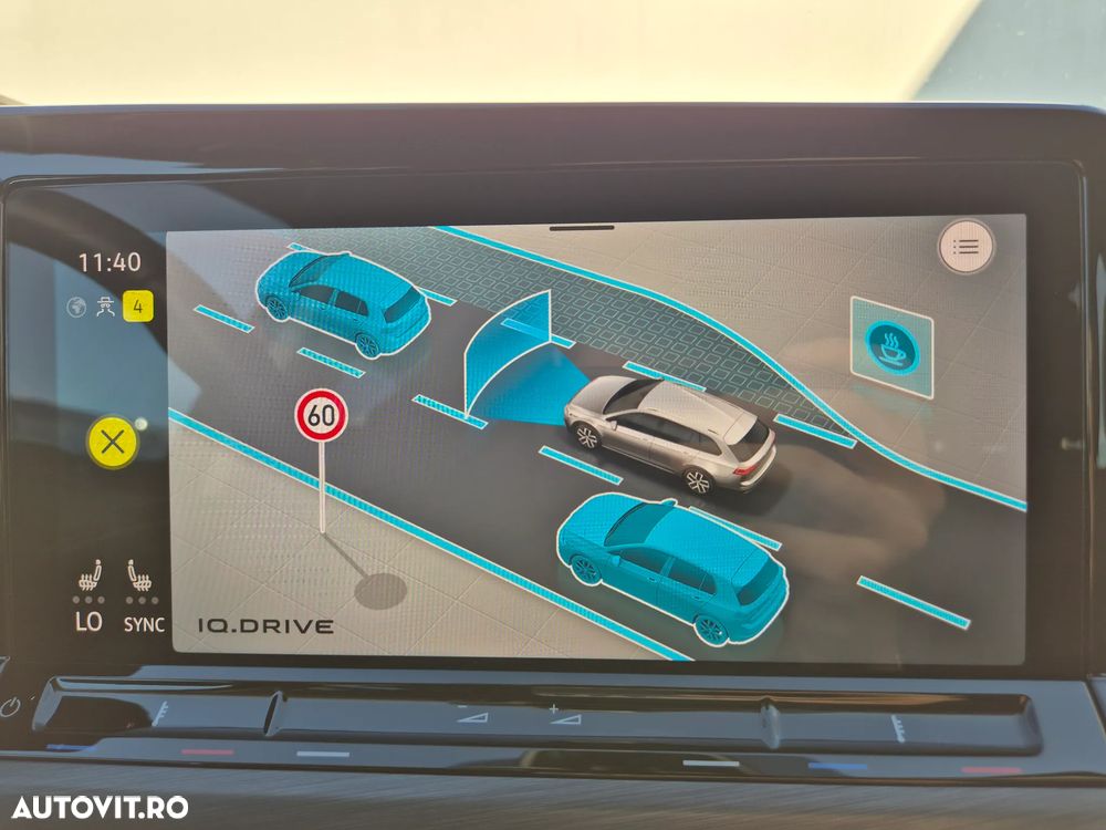 VOLKSWAGEN Golf 2022 — imagine 22