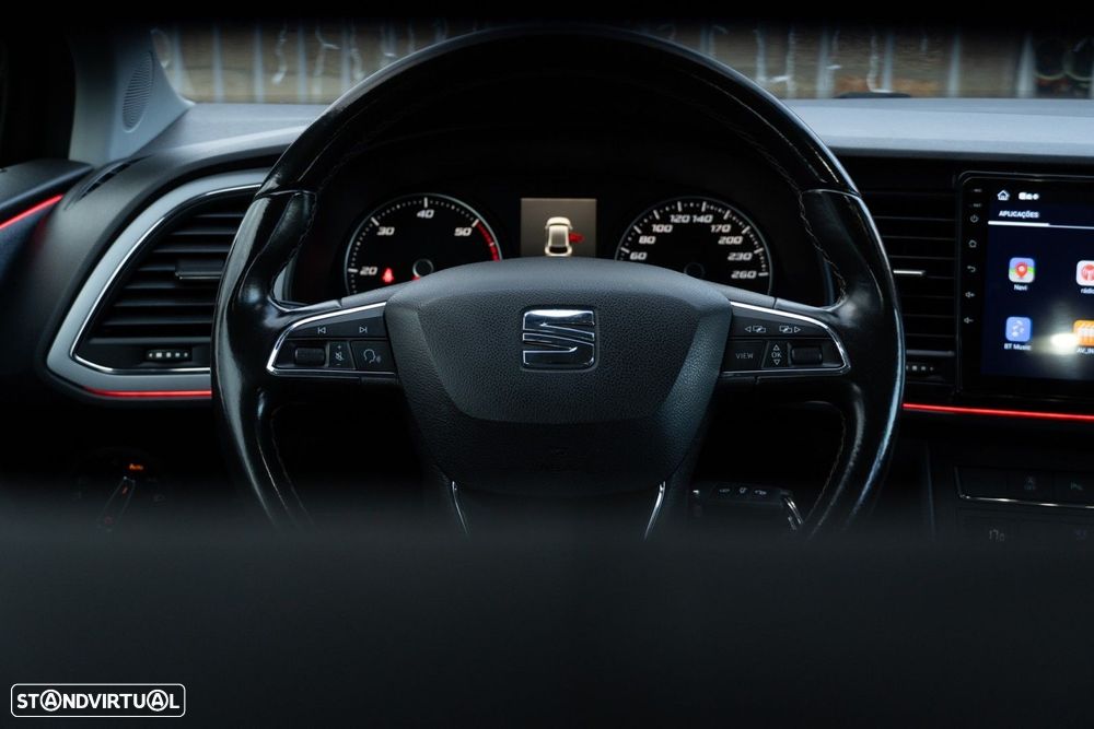 SEAT Leon 1.6 TDI S&S Style - 26