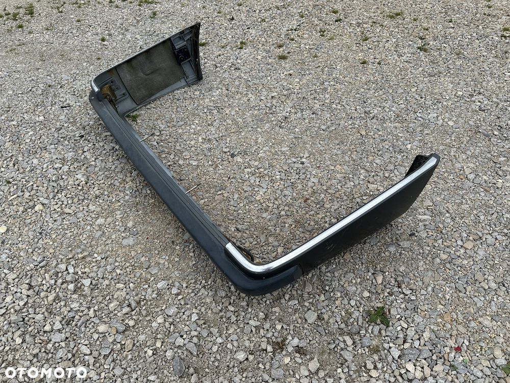 Zderzak tył tylny mercedes w124 124 kombi chromy - 2