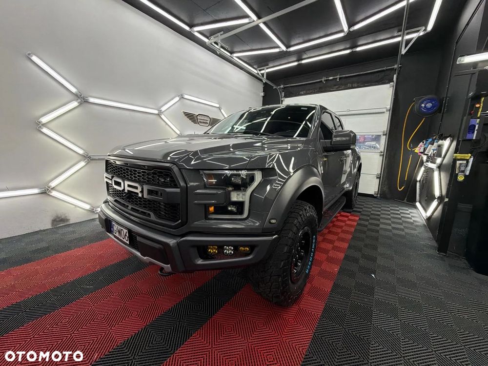 Ford F150 - 18