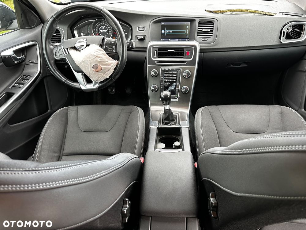 Volvo V60 - 15
