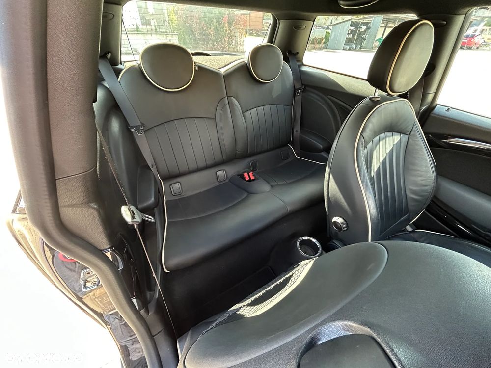 MINI Cooper D - 12