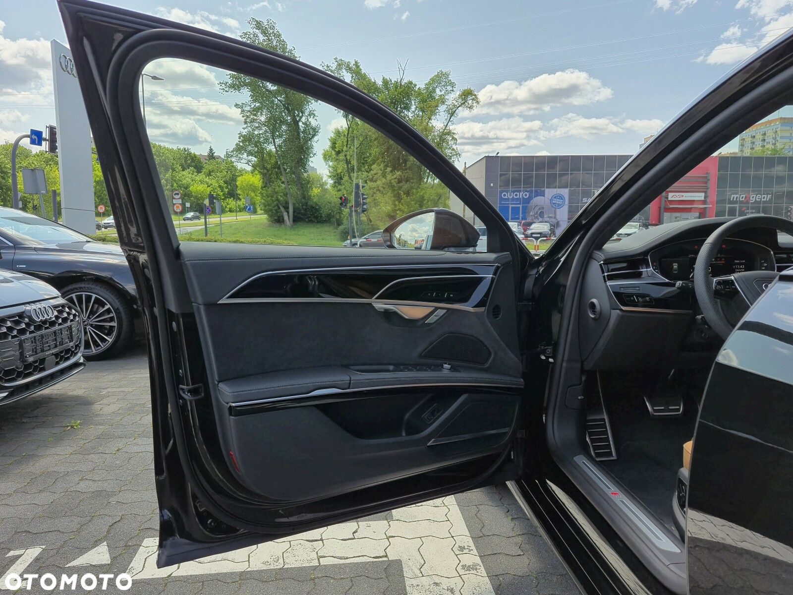 Audi S8 - 9